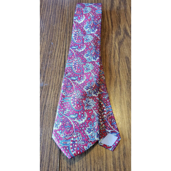 Johnny Carson Paisley Red and Blue Mens Vintage Necktie Tie - Picture 4 of 4